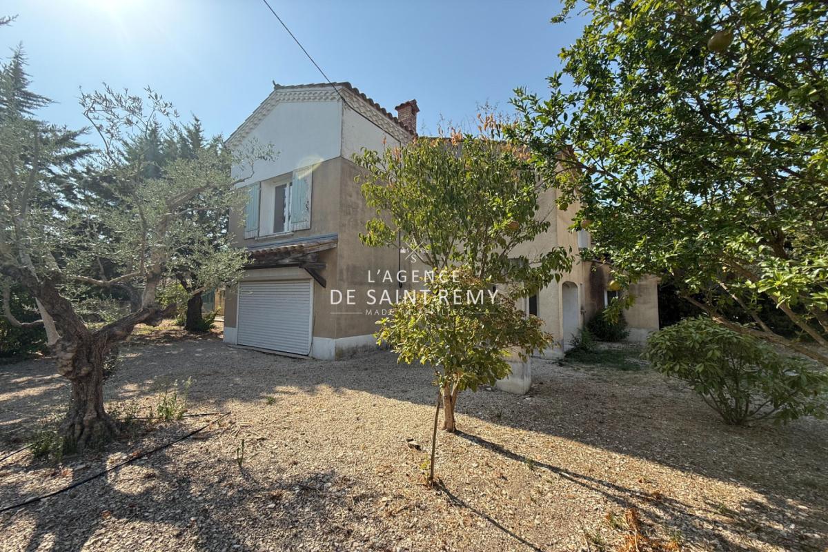 Maison de luxe à vendre à Saint-Rémy-de-Provence, 625 000 €, Photo 3