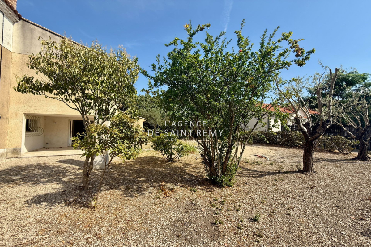 Maison de luxe à vendre à Saint-Rémy-de-Provence, 625 000 €, Photo 5