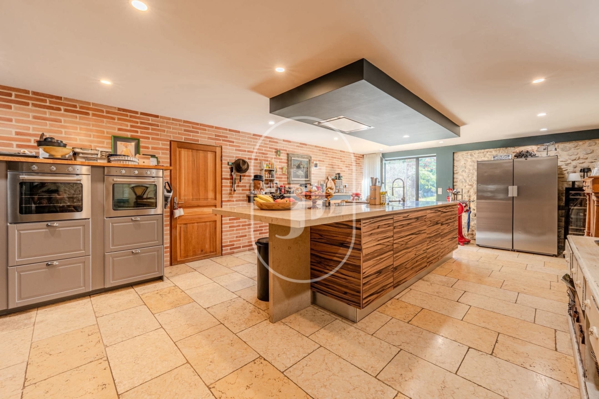 Luxury House for sale in Châteaurenard, 1 890 000 €, Photo 6