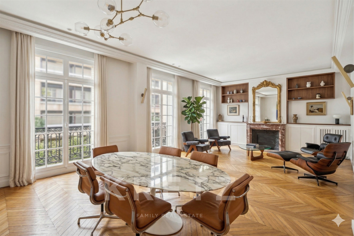Luxury Apartment for sale in Paris 17ème, 1 980 000 €, Photo 1