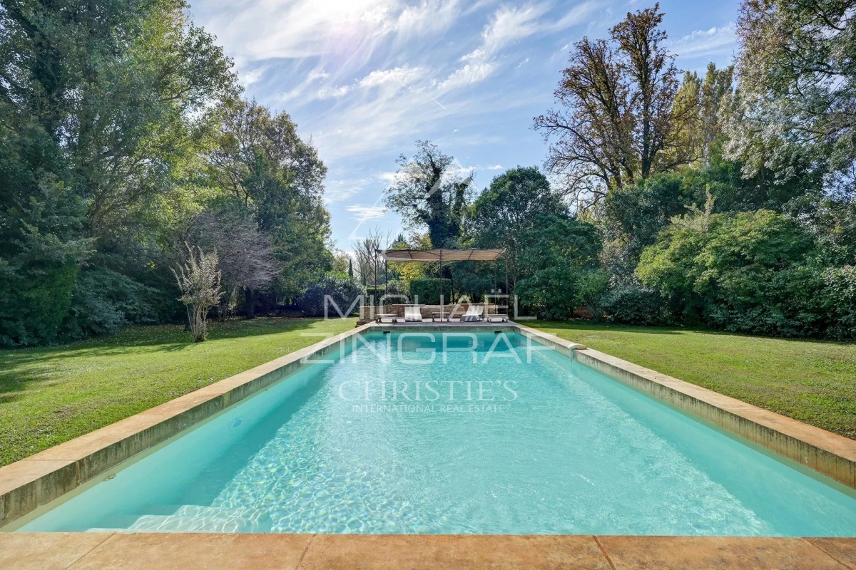 Maison de luxe à vendre à Avignon, 1 600 000 €, Photo 2