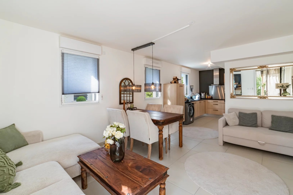 Appartement de luxe à vendre à Cannes, 430 000 €, Photo 3