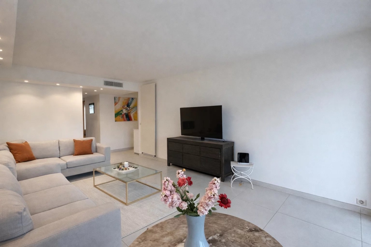 Appartement de luxe à vendre à Cannes, 699 000 €, Photo 5