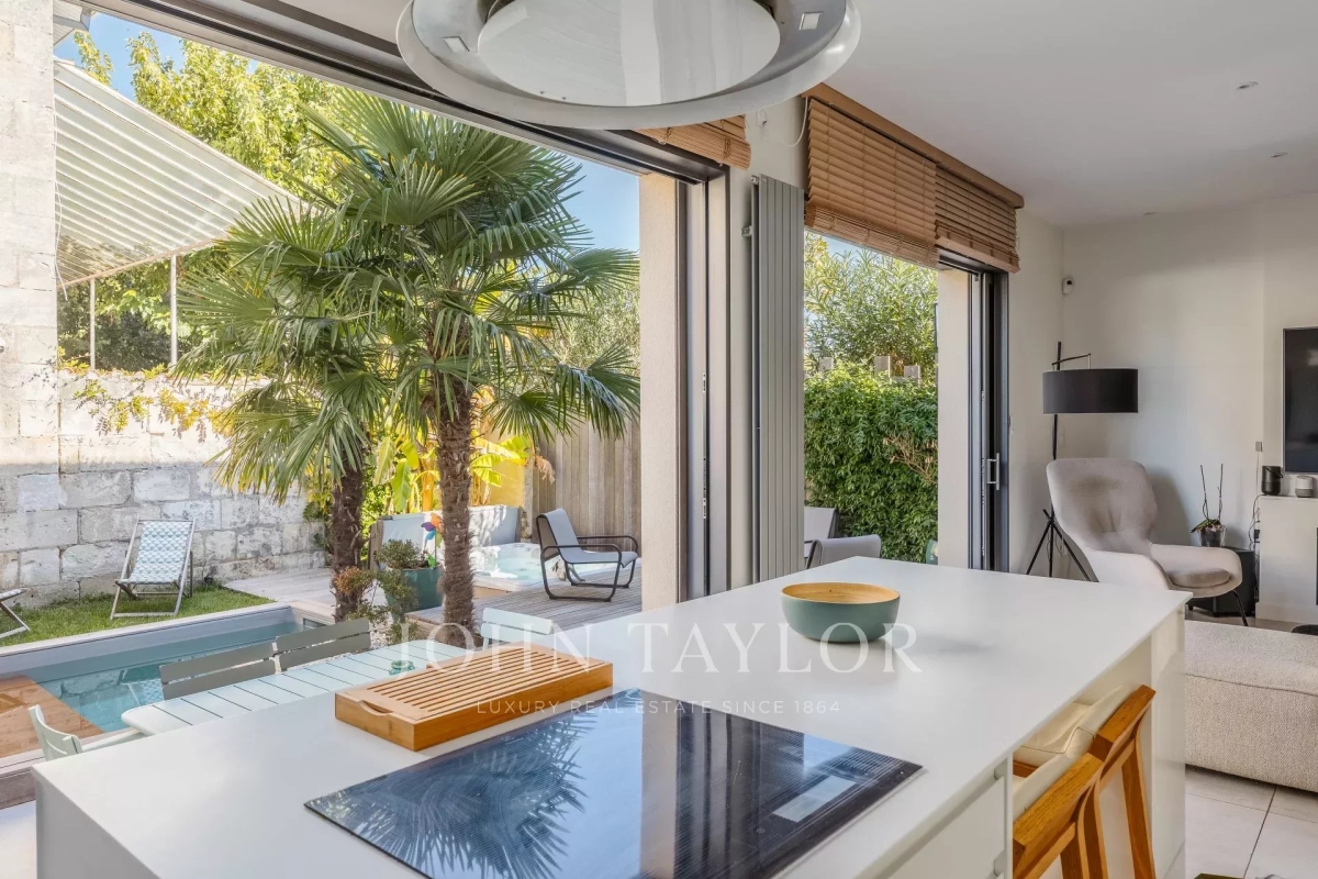 Maison de luxe à vendre à Bordeaux, 920 000 €, Photo 5