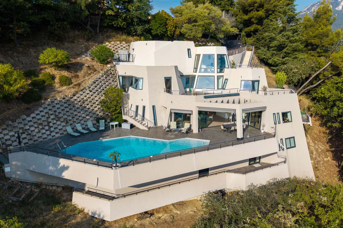 Maison de luxe à vendre à Menton, 2 995 000 €, Photo 1