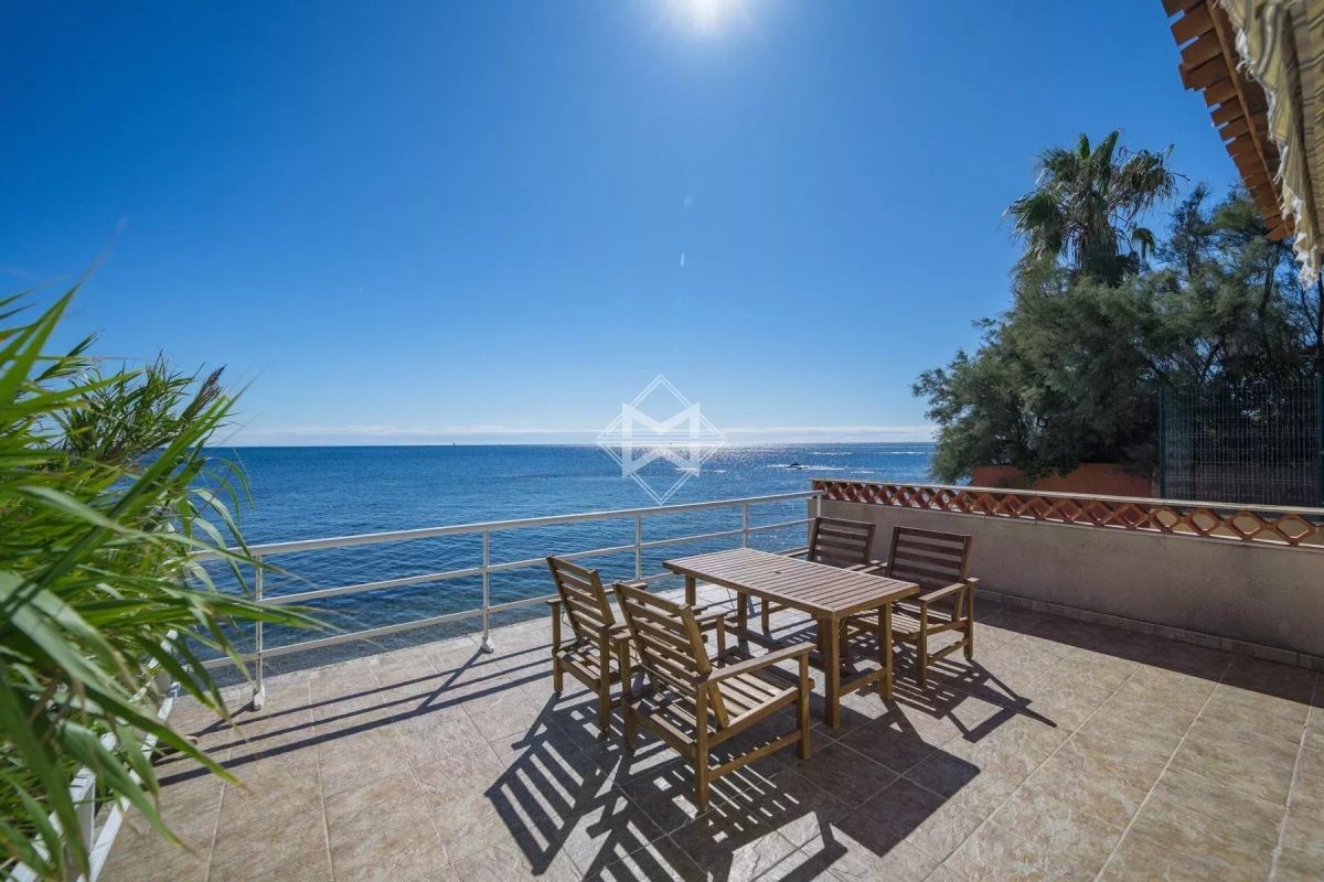 Maison de luxe à vendre à Saint-Aygulf, 3 500 000 €, Photo 1