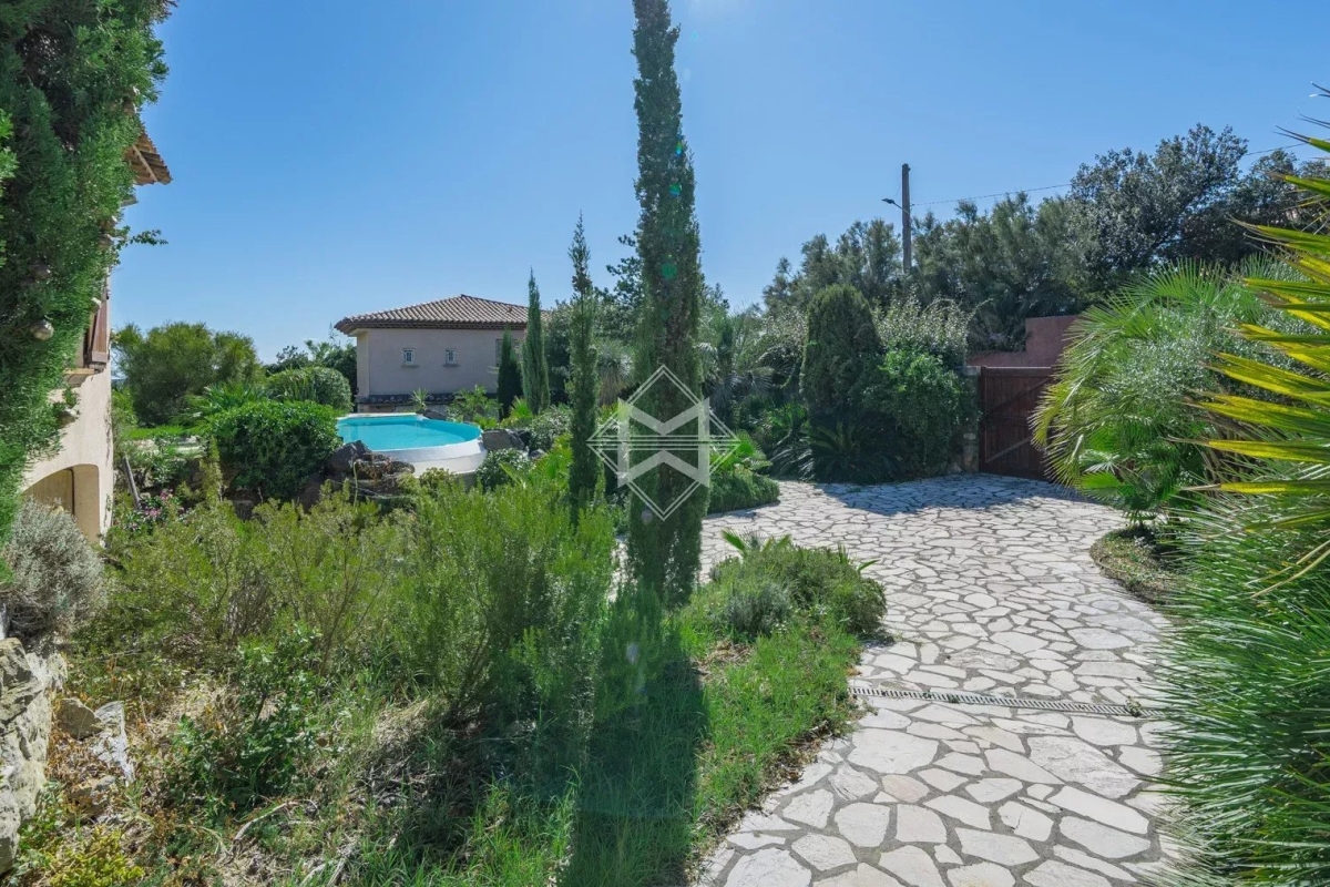 Maison de luxe à vendre à Saint-Aygulf, 3 500 000 €, Photo 4