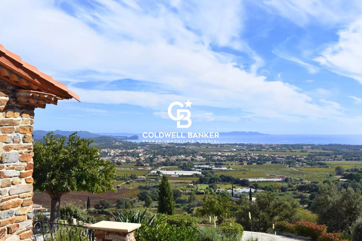 Luxury House for sale in La Londe-les-Maures, 1 150 000 €, Photo 1