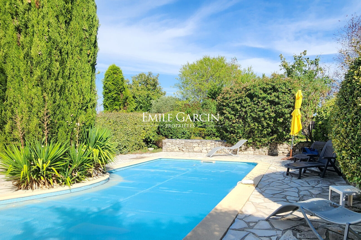 Maison de luxe à vendre à Montjustin, 690 000 €, Photo 5