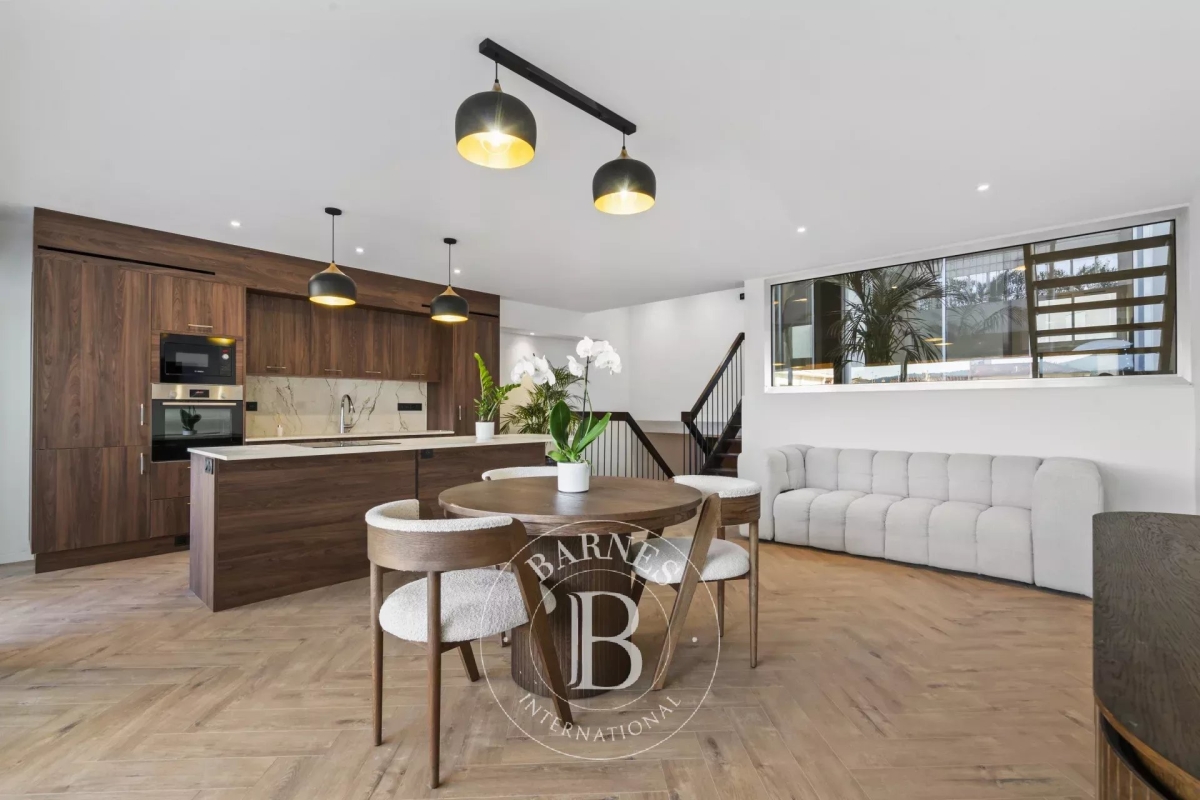 Luxury Apartment for sale in Sainte-Maxime, 735 000 €, Photo 4