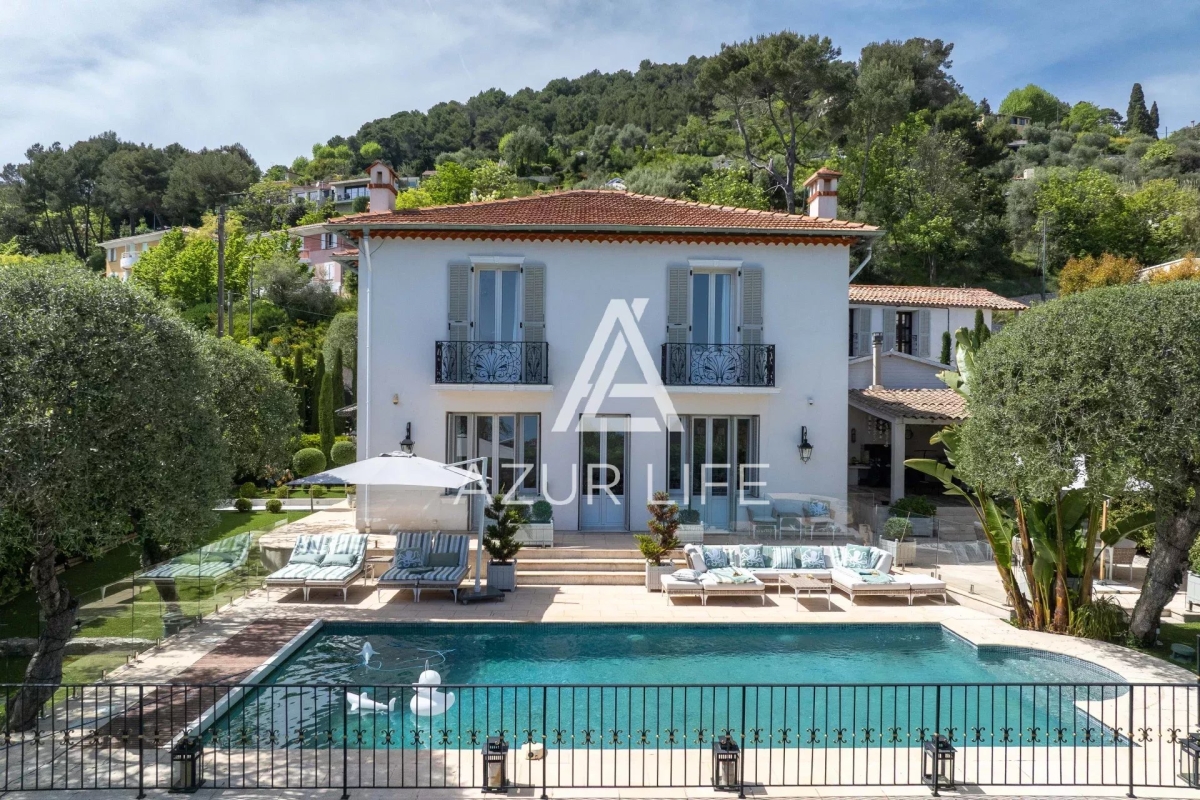 Maison de luxe à louer à Èze, 20 000 €, Photo 1