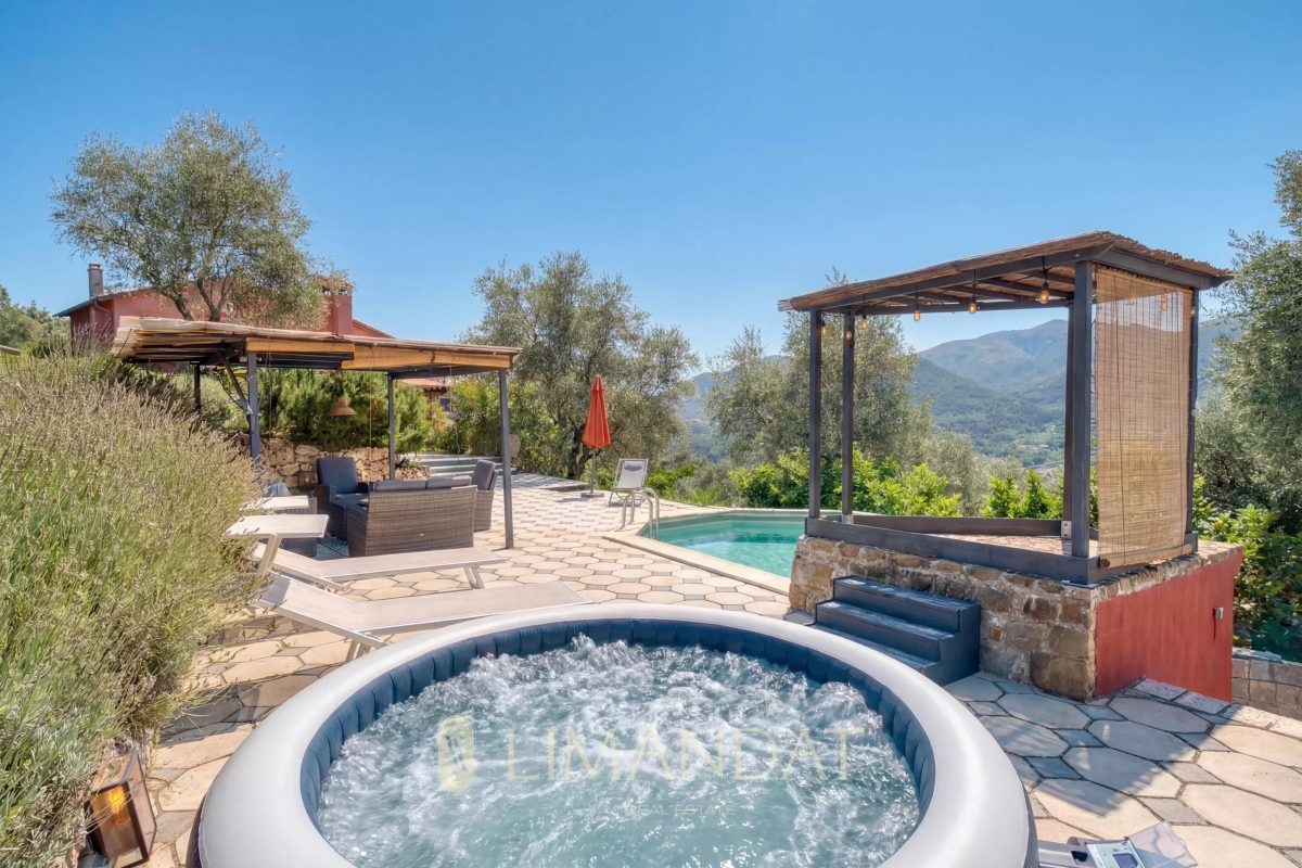 Maison de luxe à vendre à Sospel, 860 000 €, Photo 1