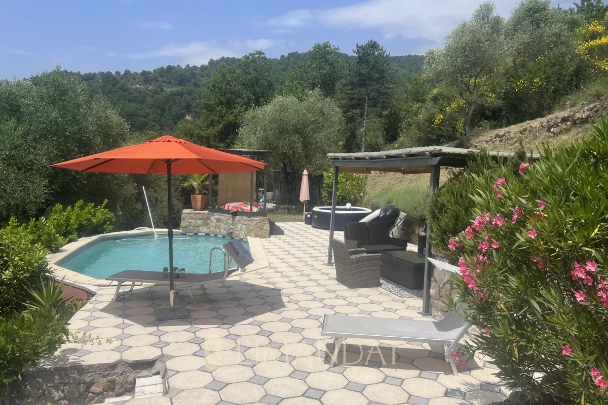 Maison de luxe à vendre à Sospel, 995 000 €, Photo 2