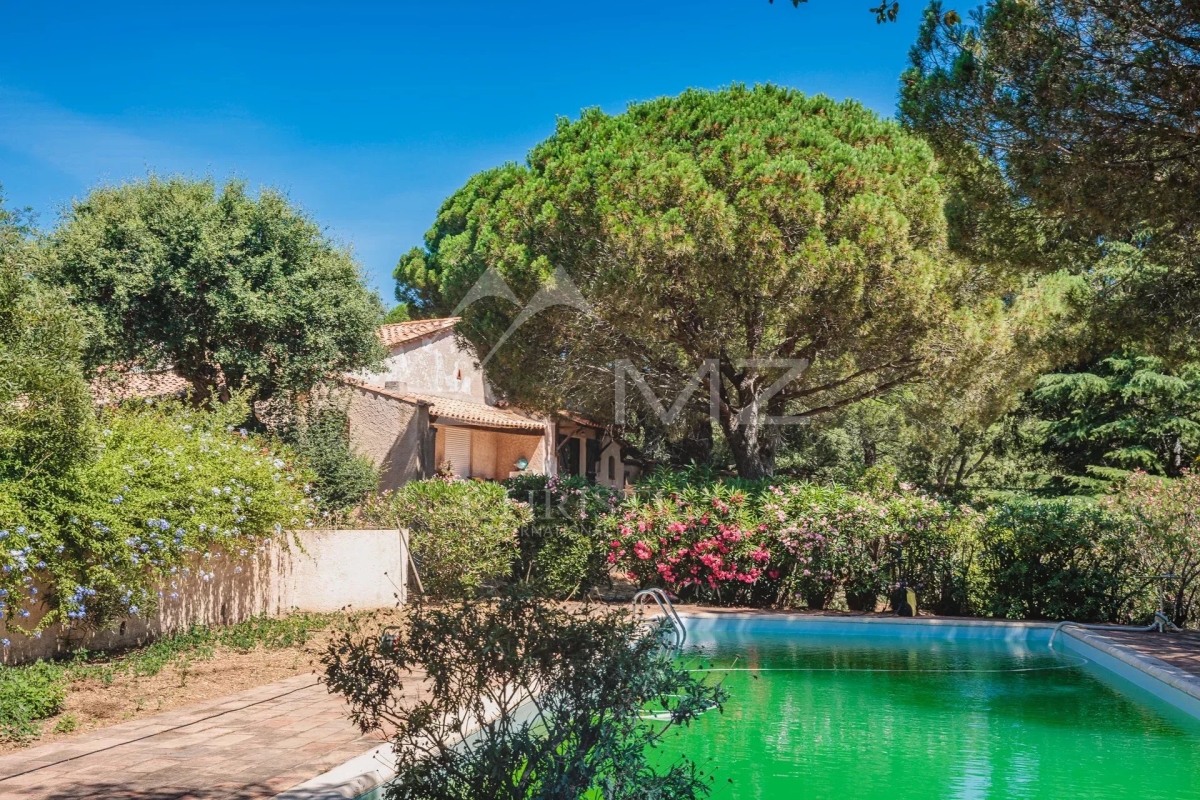 Maison de luxe à vendre à Grimaud, 1 330 000 €, Photo 4
