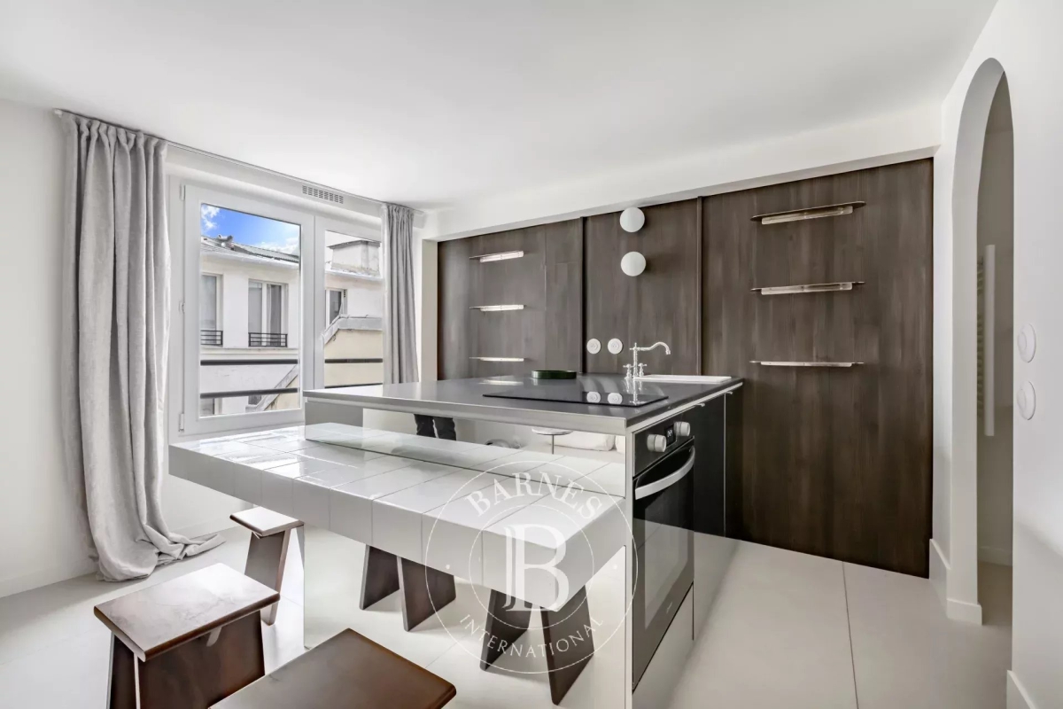 Luxury Apartment for sale in Paris 3Ème, 430 000 €, Photo 4