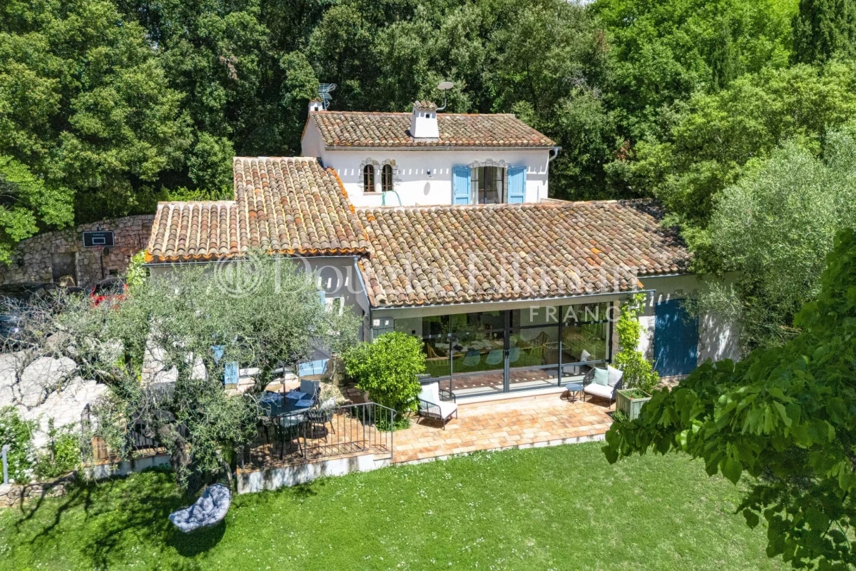 Maison de luxe à vendre à Valbonne, 1 890 000 €, Photo 2