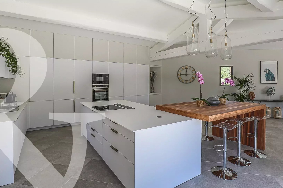 Maison de luxe à vendre à Maussane les Alpilles, 1 890 000 €, Photo 5