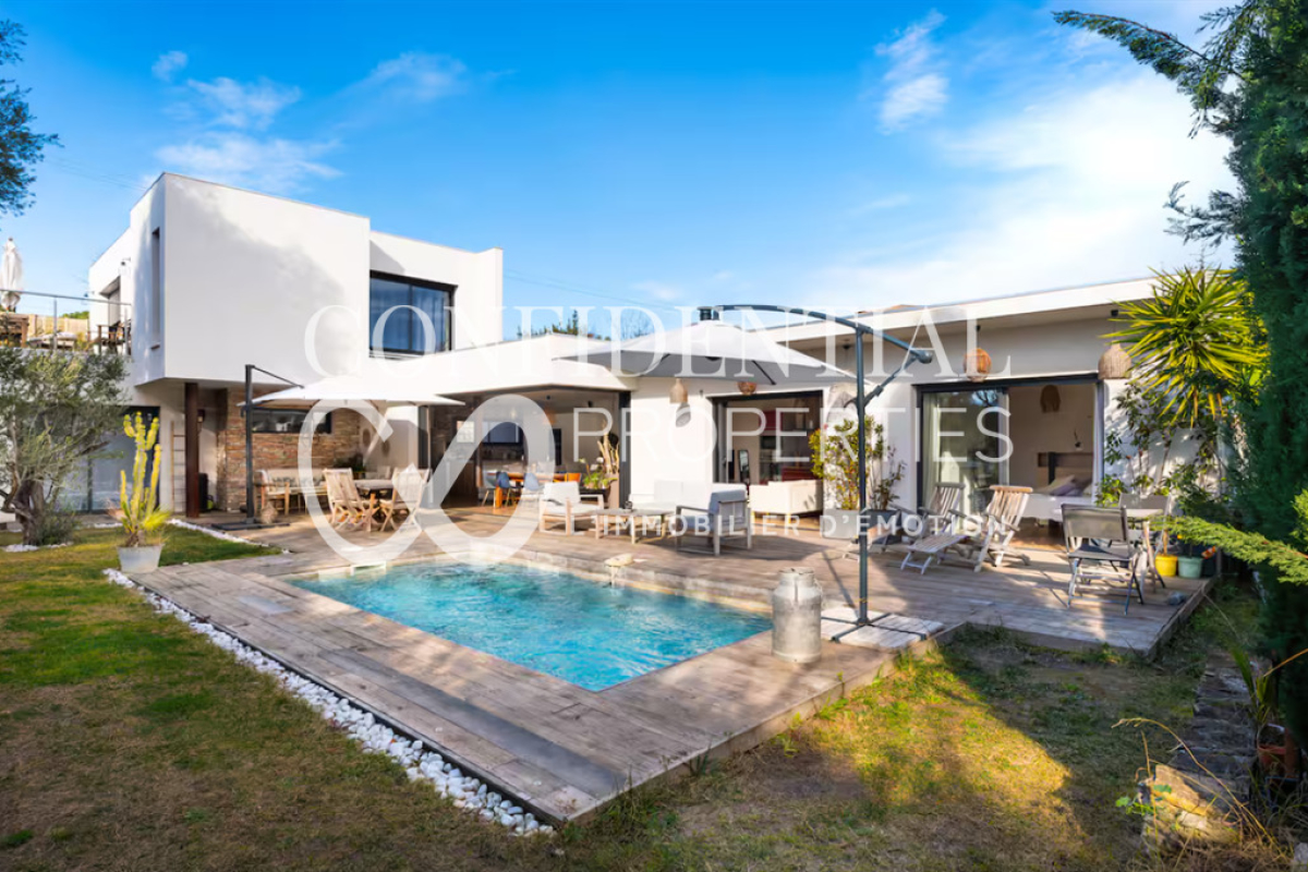 Luxury House for sale in Cassis, 1 580 000 €, Photo 7