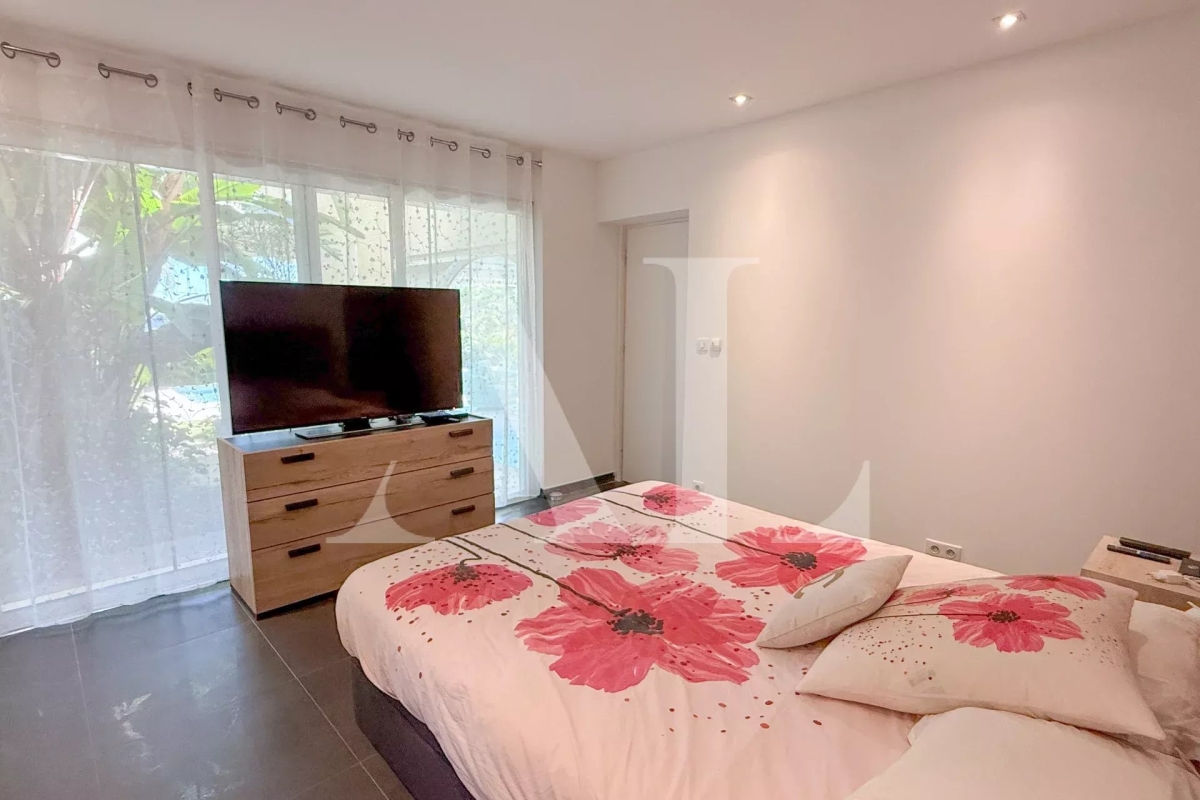 Luxury House for sale in Antibes, 2 495 000 €, Photo 7