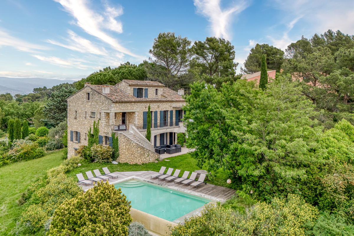 Luxury House for sale in Roussillon, 1 395 000 €, Photo 1
