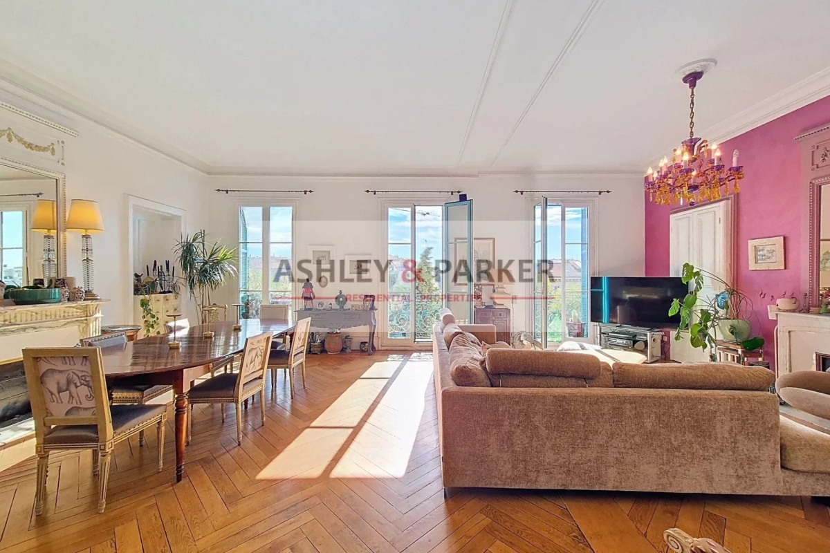 Luxury Apartment for sale in Nice, 1 575 000 €, Photo 3