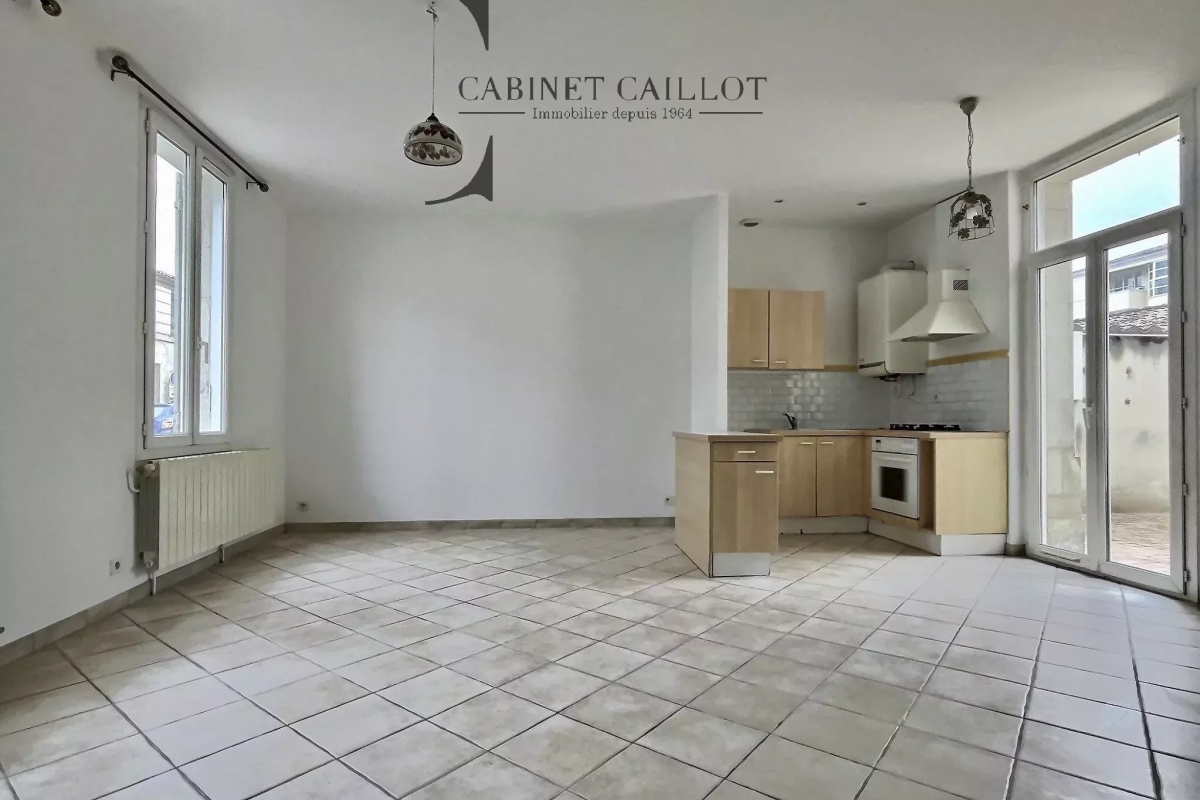 Maison de luxe à vendre à Saintes, 191 700 €, Photo 4