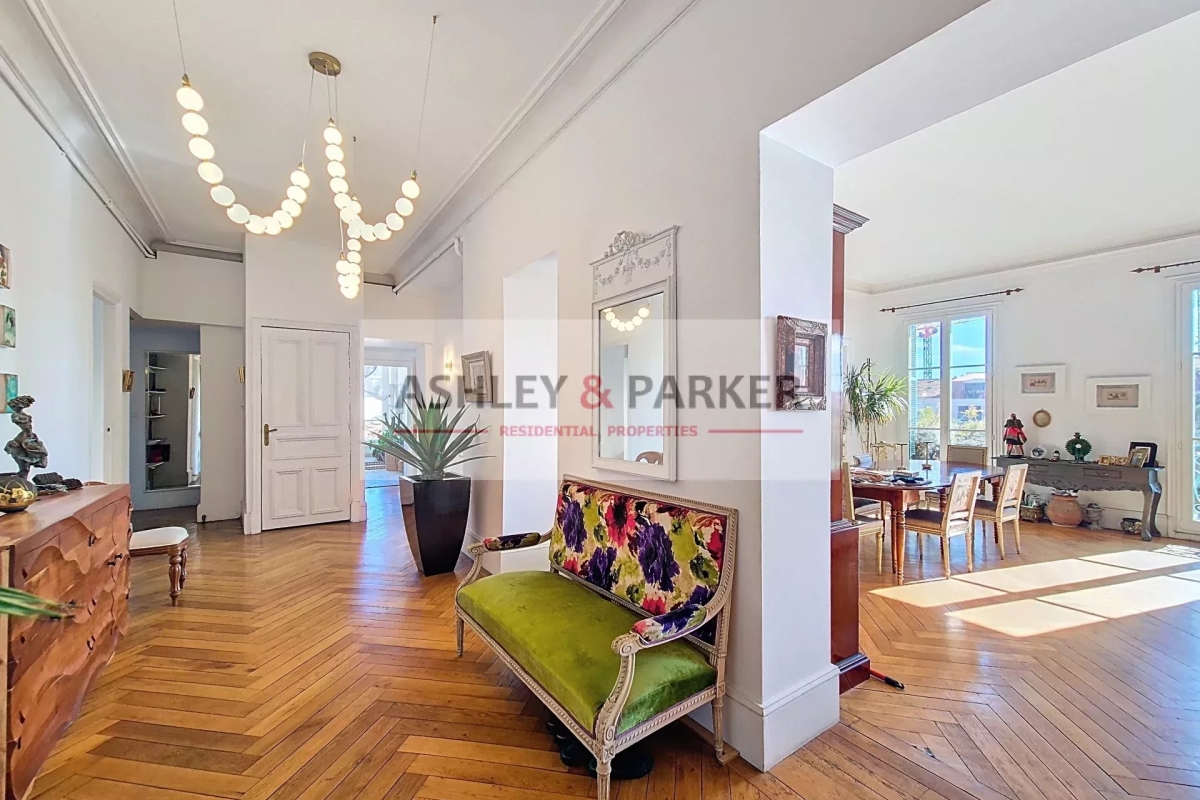 Luxury Apartment for sale in Nice, 1 575 000 €, Photo 5