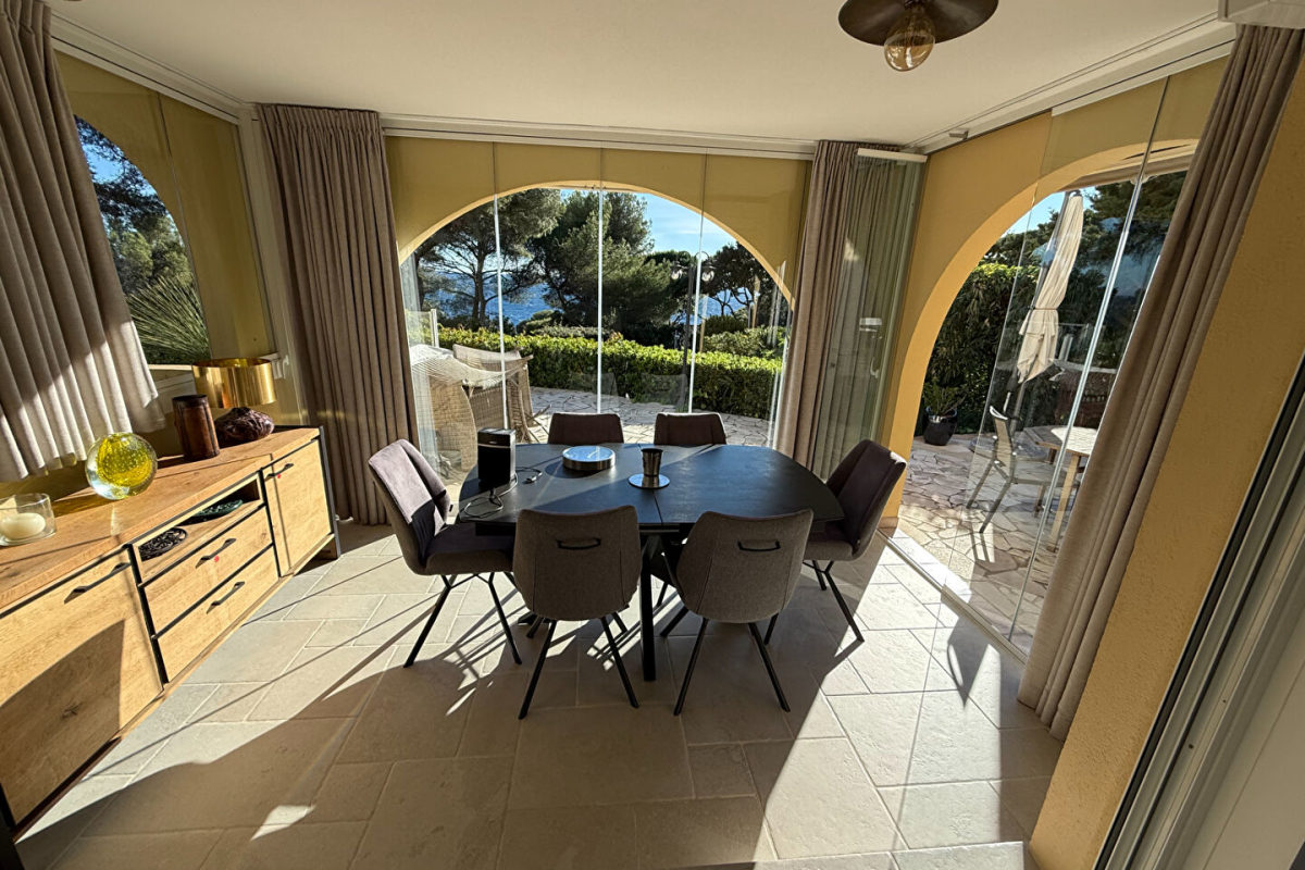 Luxury Apartment for sale in Saint-Raphaël, 890 000 €, Photo 4