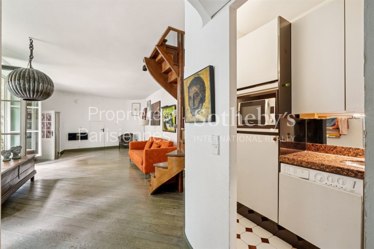 Luxury Apartment for sale in Paris 6Ème, 1 235 000 €, Photo 3