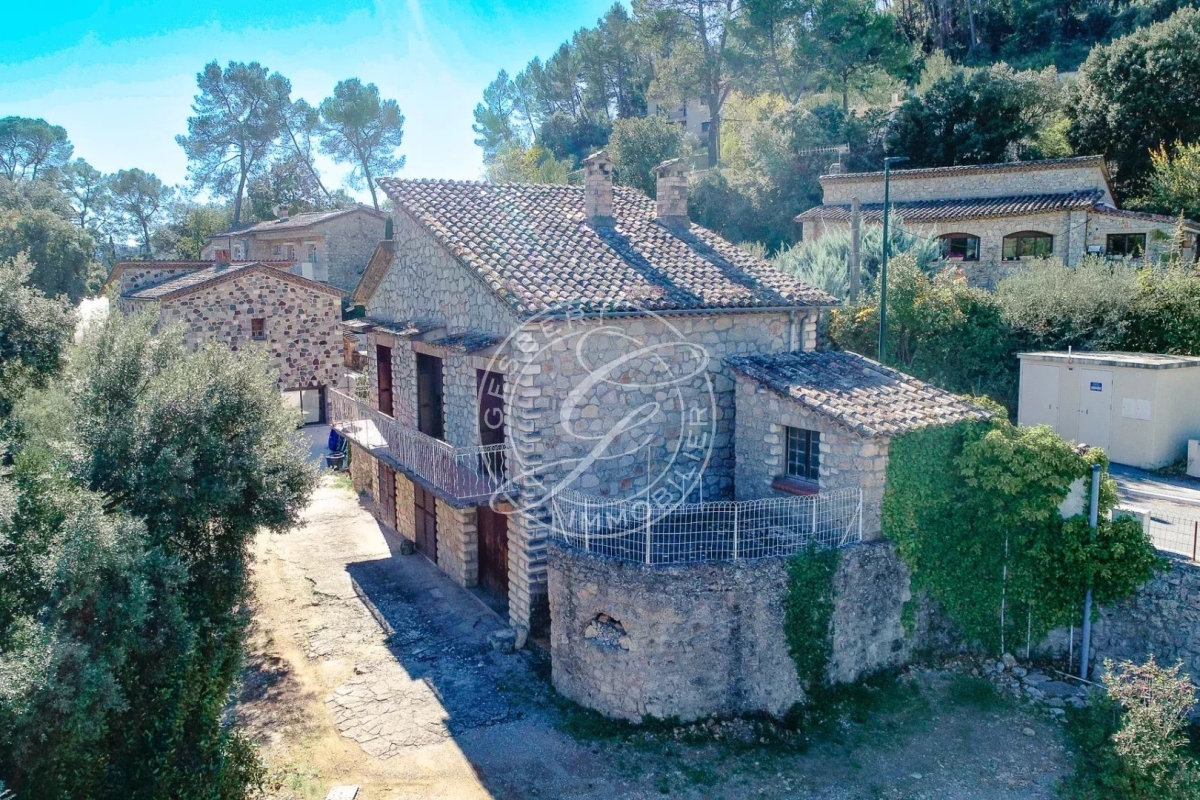 Luxury House for sale in Taradeau, 258 000 €, Photo 2