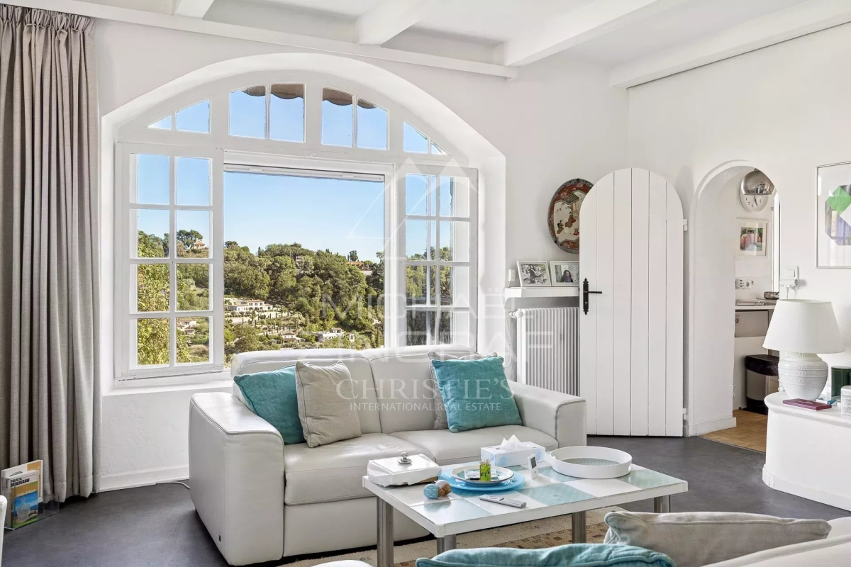 Luxury Apartment for sale in Saint-Paul-de-Vence, 1 195 000 €, Photo 2