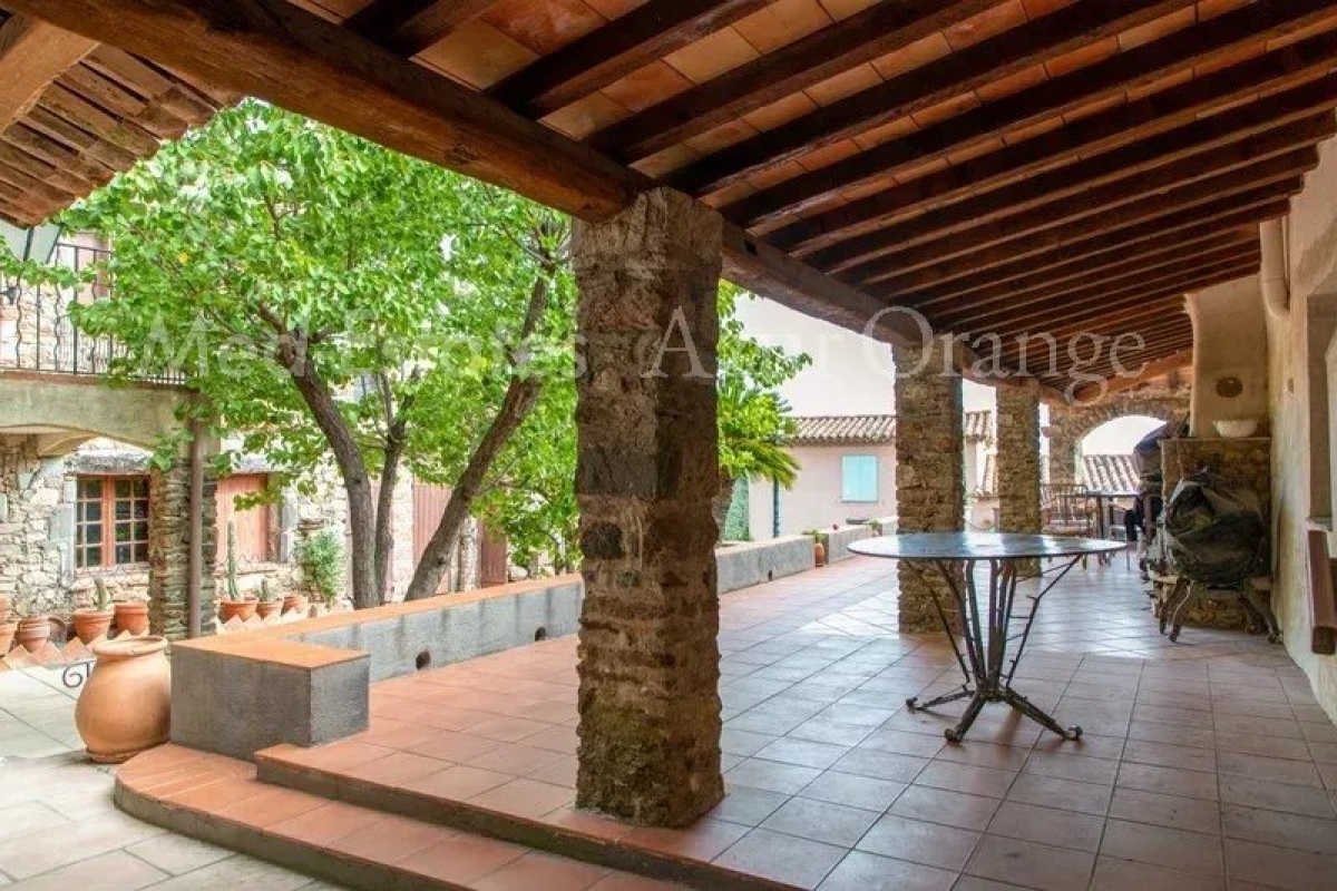 Luxury House for sale in Grimaud, 1 630 000 €, Photo 4