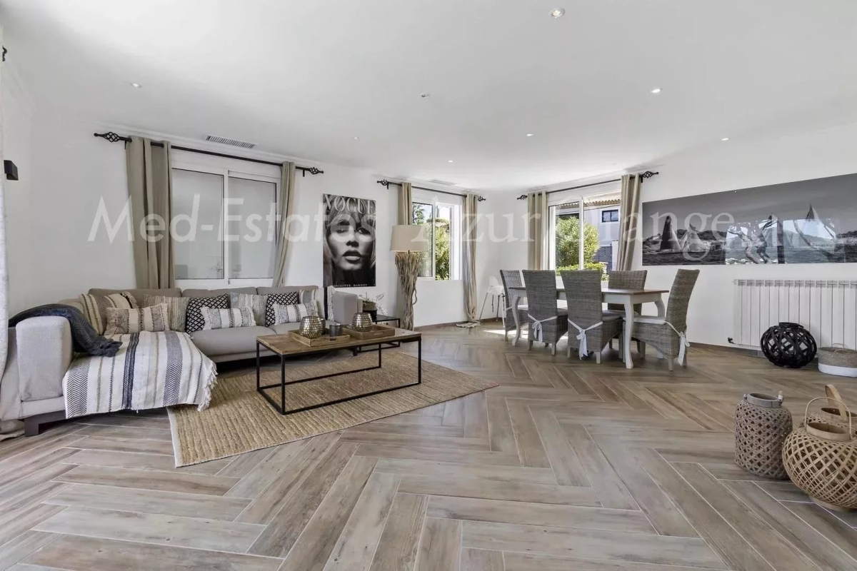 Luxury House for sale in Sainte-Maxime, 1 695 000 €, Photo 6