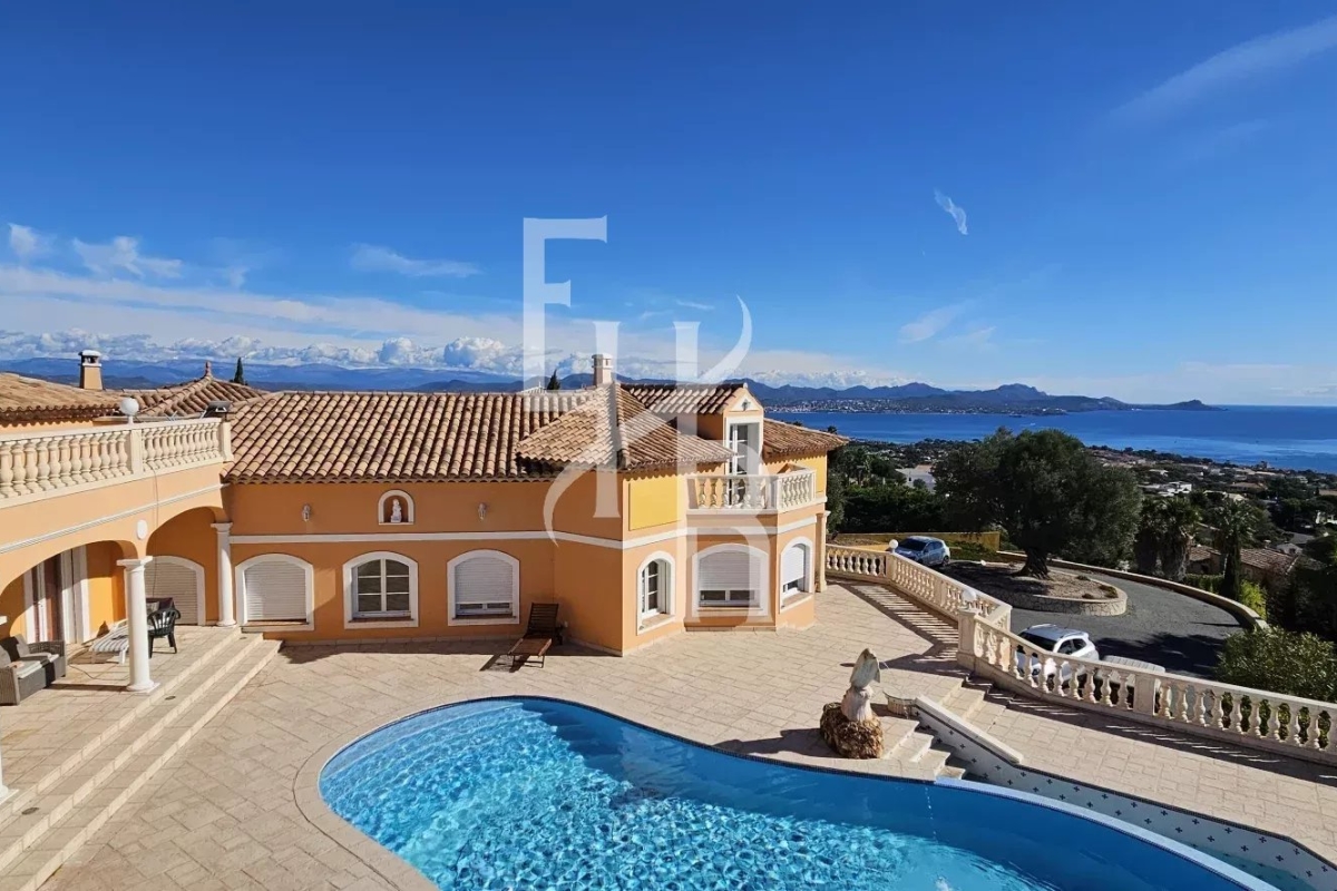 Maison de luxe à vendre à Saint-Aygulf, 3 750 000 €, Photo 7