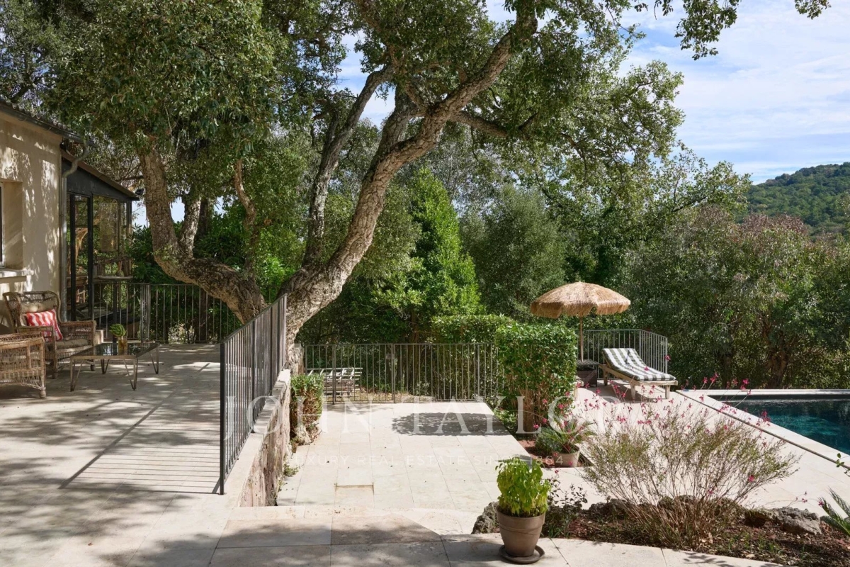 Luxury House for sale in Les Adrets de l'Esterel, 2 990 000 €, Photo 3