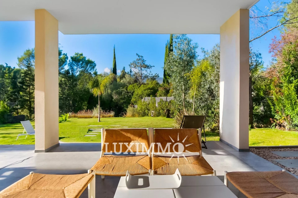 Maison de luxe à vendre à Valbonne, 2 100 000 €, Photo 3