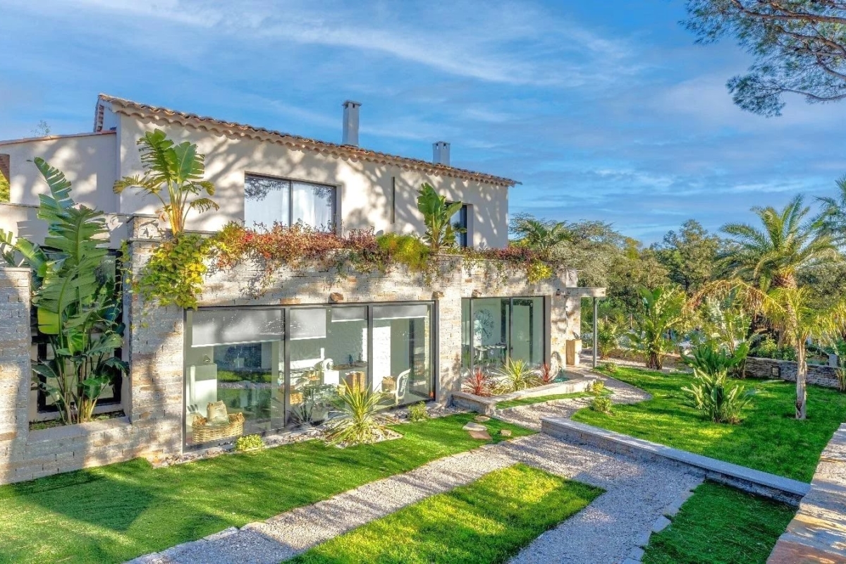Luxury House for sale in Grimaud, 2 490 000 €, Photo 3