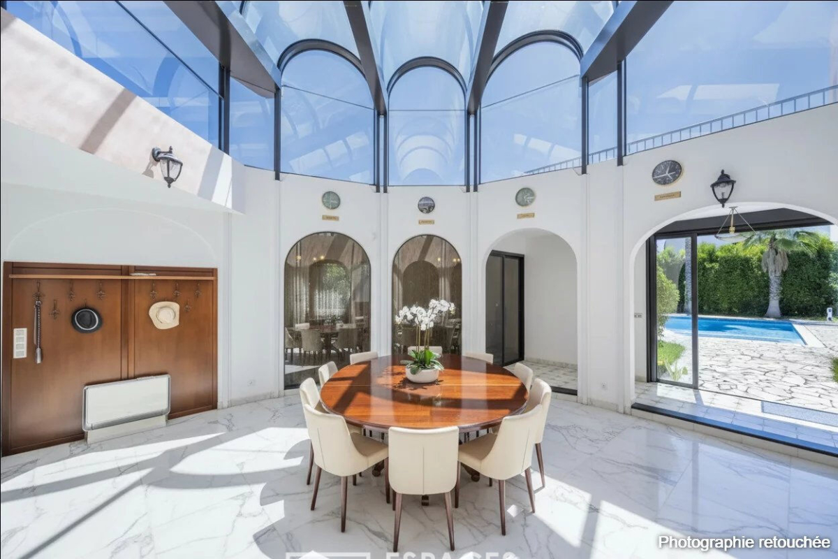 Maison de luxe à vendre à Antibes, 1 780 000 €, Photo 4