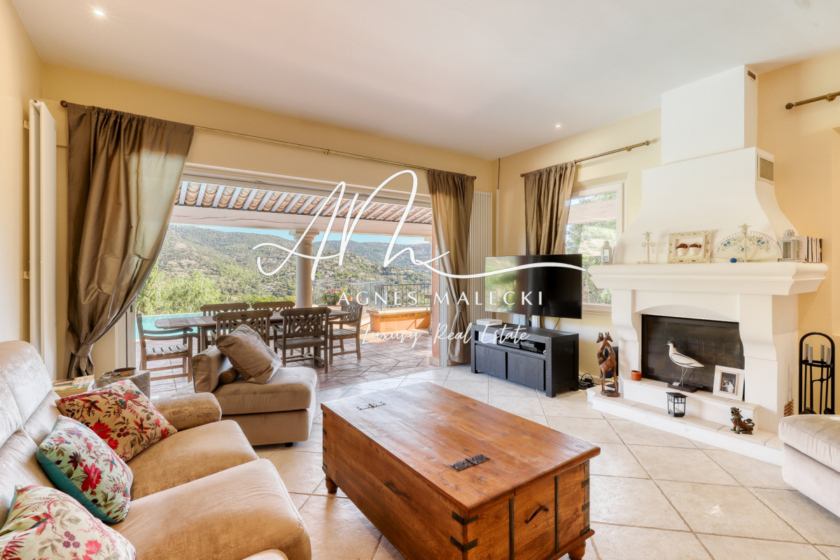 Maison de luxe à vendre à Le Lavandou, 2 150 000 €, Photo 4