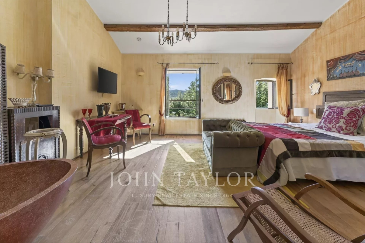 Maison de luxe à vendre à Saint-Cyr-sur-Mer, 1 850 000 €, Photo 6