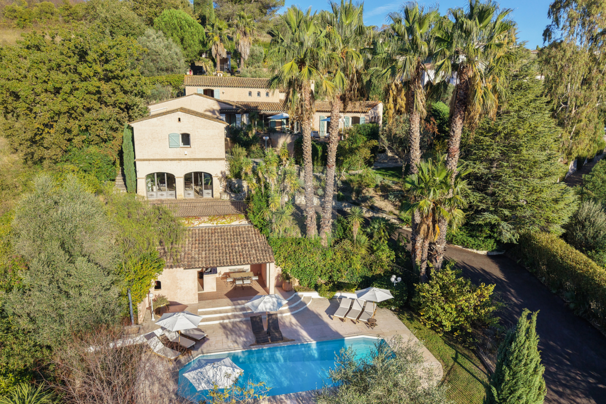 Maison de luxe à vendre à Saint-Paul-de-Vence, 2 490 000 €, Photo 2