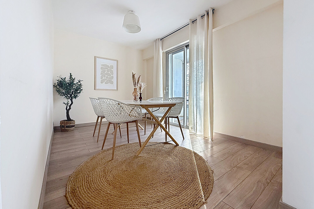 Appartement de luxe à vendre à Six Fours les Plages, 275 000 €, Photo 2