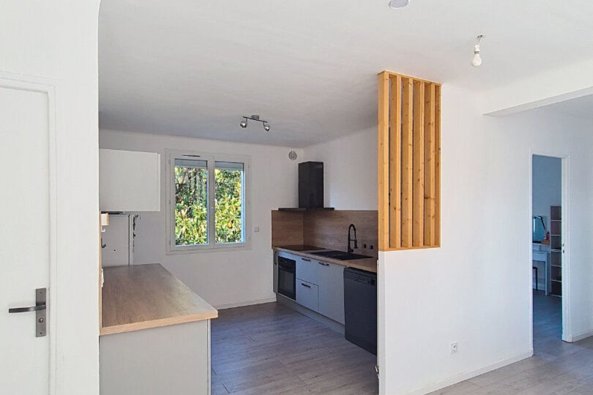 Appartement de luxe à vendre à Toulon, 199 000 €, Photo 3