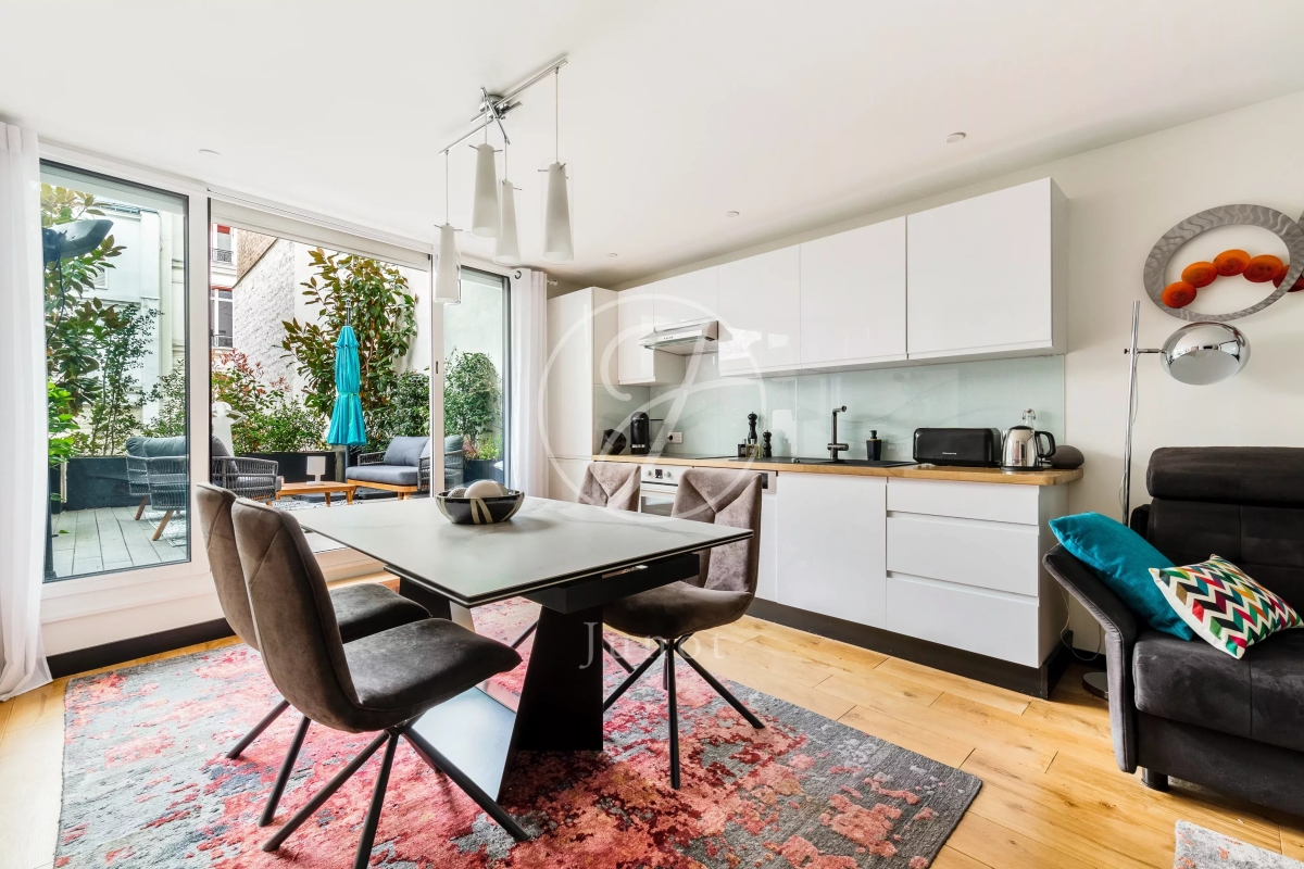 Appartement de luxe à vendre à Paris 16Ème, 580 000 €, Photo 1