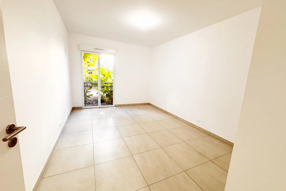 Luxury Apartment for sale in Èze, 519 000 €, Photo 2