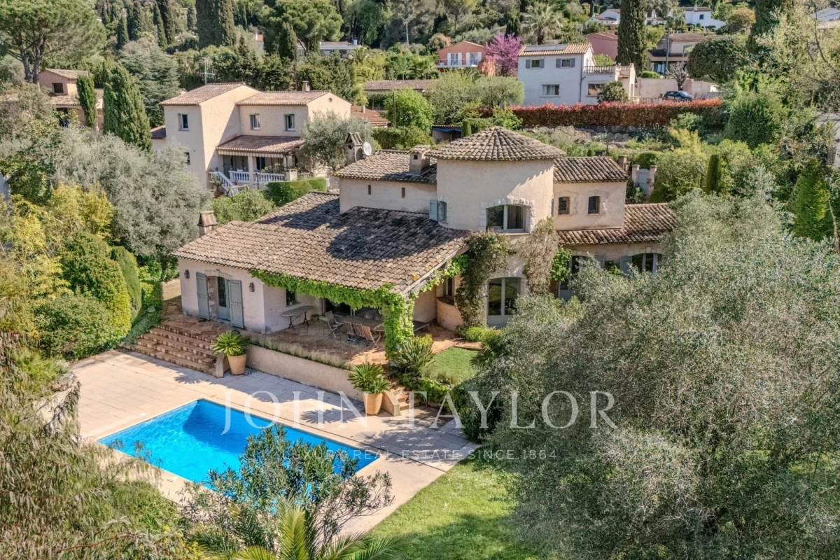Maison de luxe à vendre à Mougins, 1 400 000 €, Photo 4