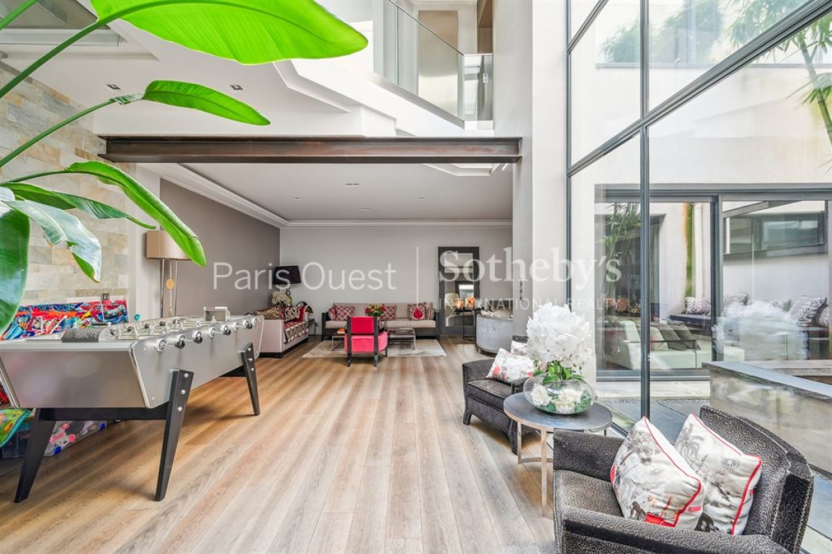 Maison de luxe à vendre à Paris 15ème, 4 400 000 €, Photo 1