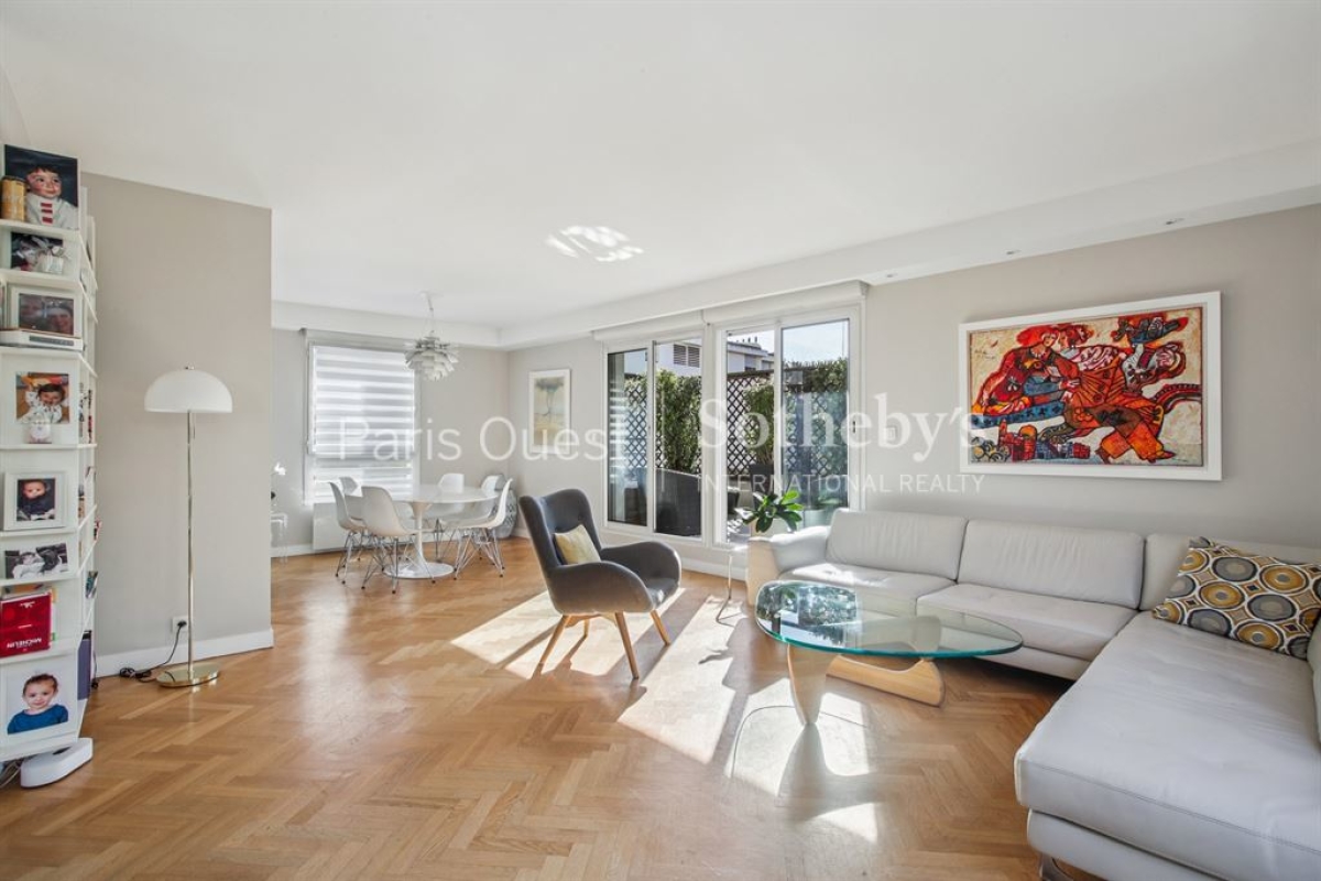 Luxury Apartment for sale in Paris 20Ème, 1 500 000 €, Photo 3