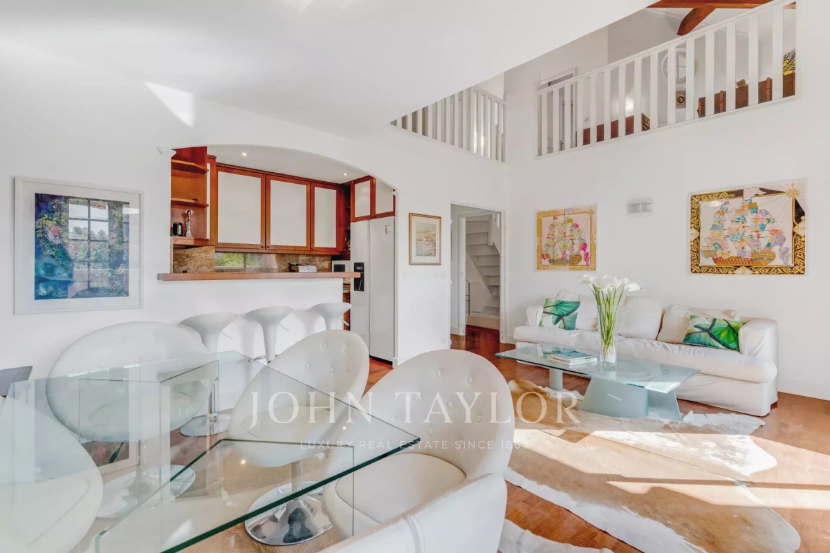 Appartement de luxe à vendre à Saint-Tropez, 1 200 000 €, Photo 3