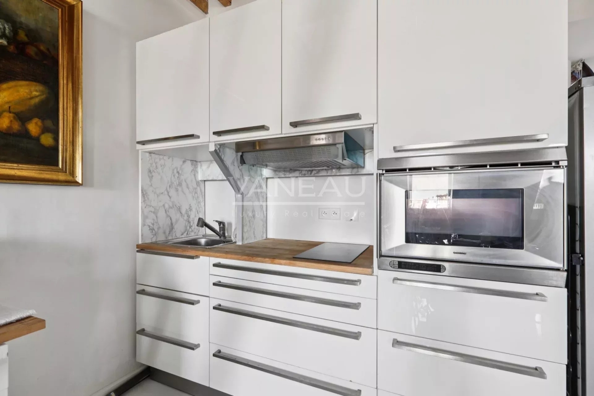Luxury Apartment for sale in Paris 16ème, 1 390 000 €, Photo 4